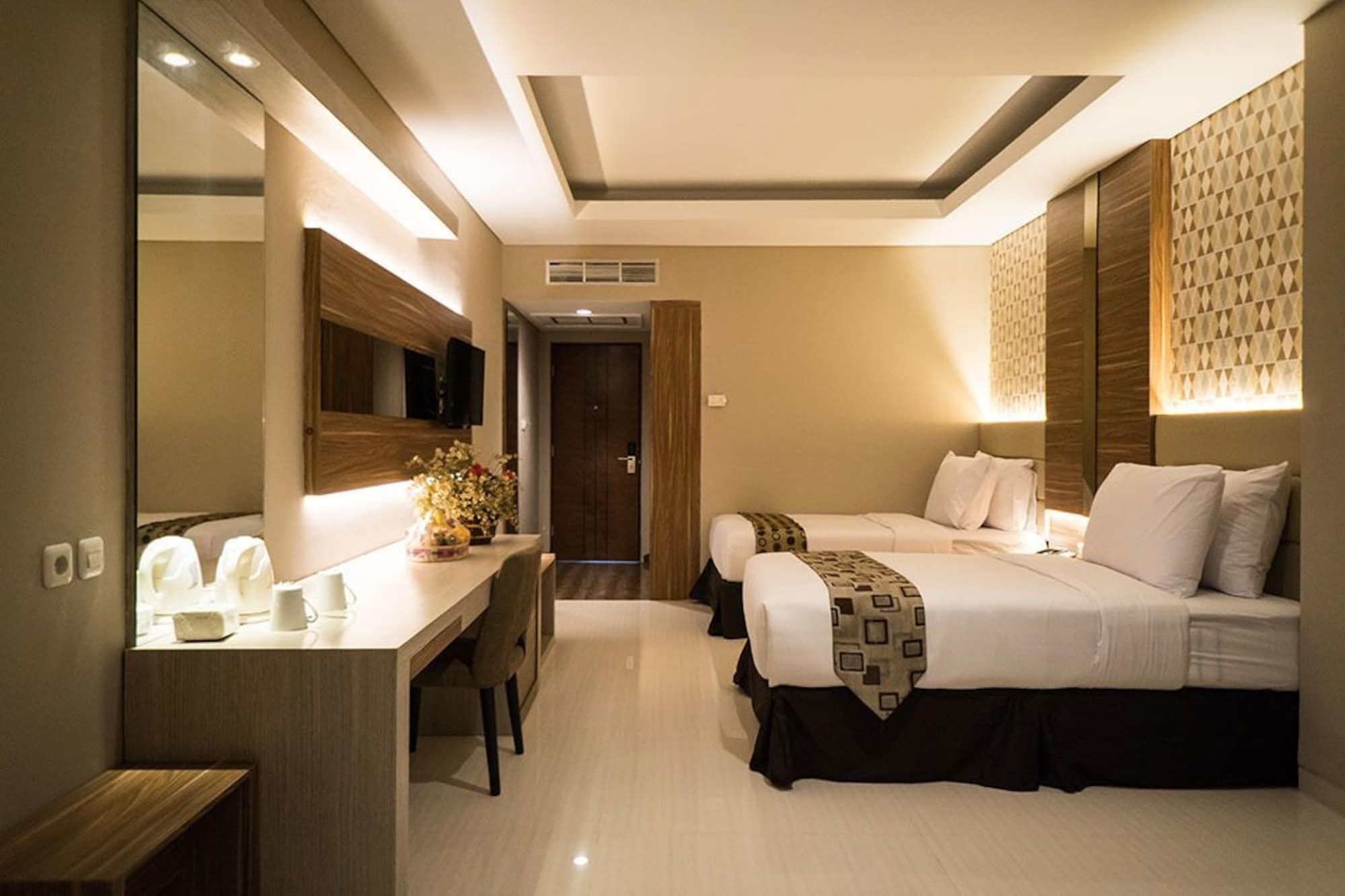 Novena Hotel Bandung Лембанг Екстериор снимка