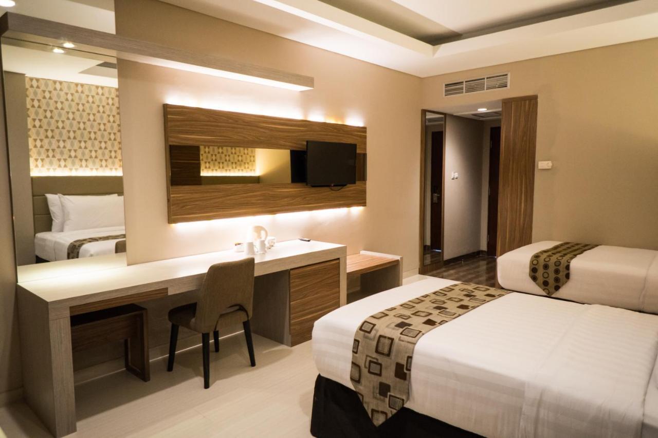 Novena Hotel Bandung Лембанг Екстериор снимка